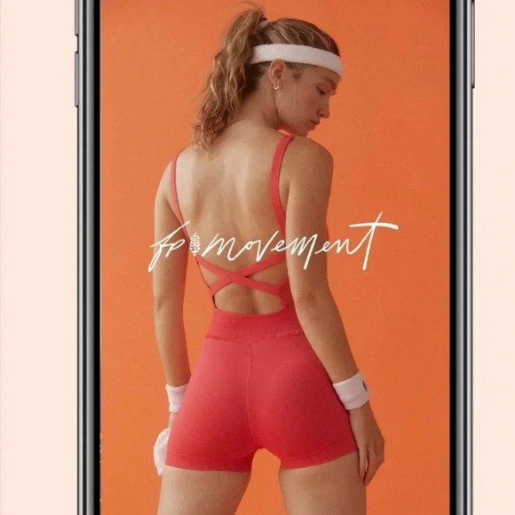 FREE PEOPLE MOVEMENT & MORE SHOW LISTINGS - Picture 3 of 6